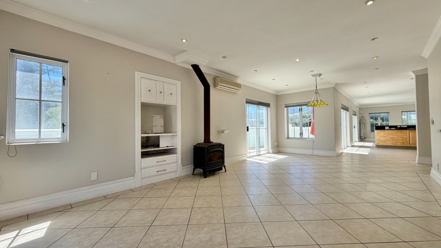 5 Bedroom Property for Sale in Greenways Golf Estate Western Cape